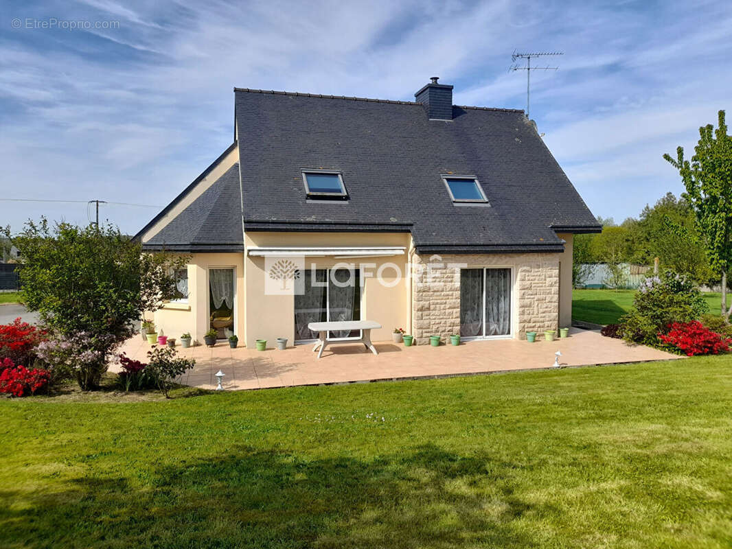 Maison située à 20km des plages - photo 10
