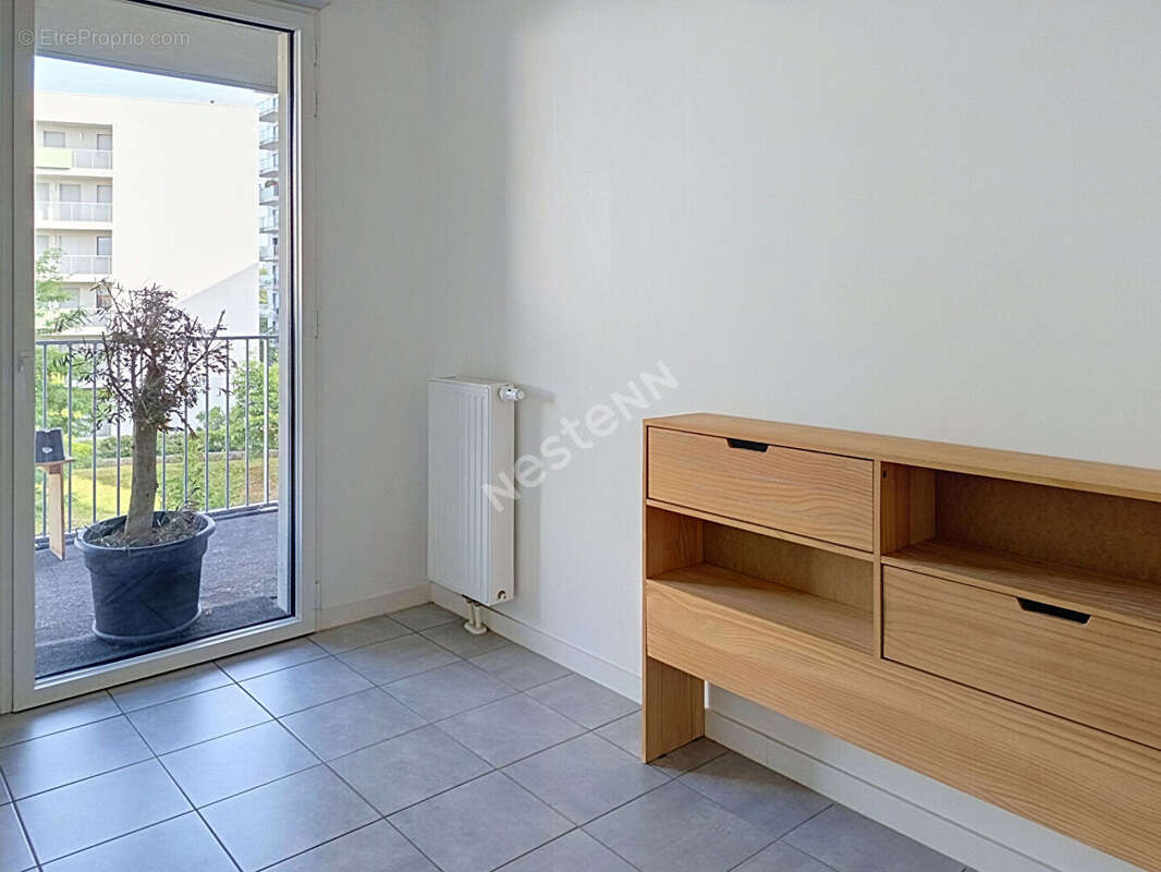 A vendre appartement 3 pièces 56.3 m2 -  dans résidence sénior Ile de Nantes avec parking - photo 4