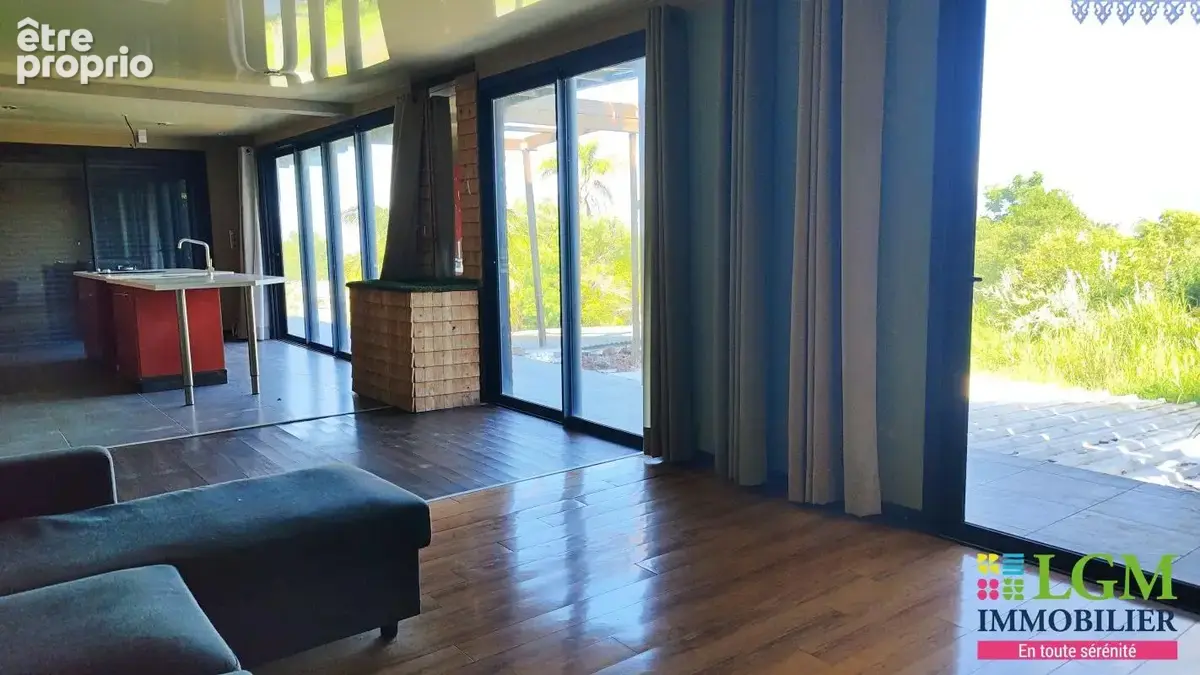 NOUVEAU PRIX – Ensemble immobilier de 7 lots au Tampon  Idéal investisseurs ou projet mixte Pro-Particulier - photo 2