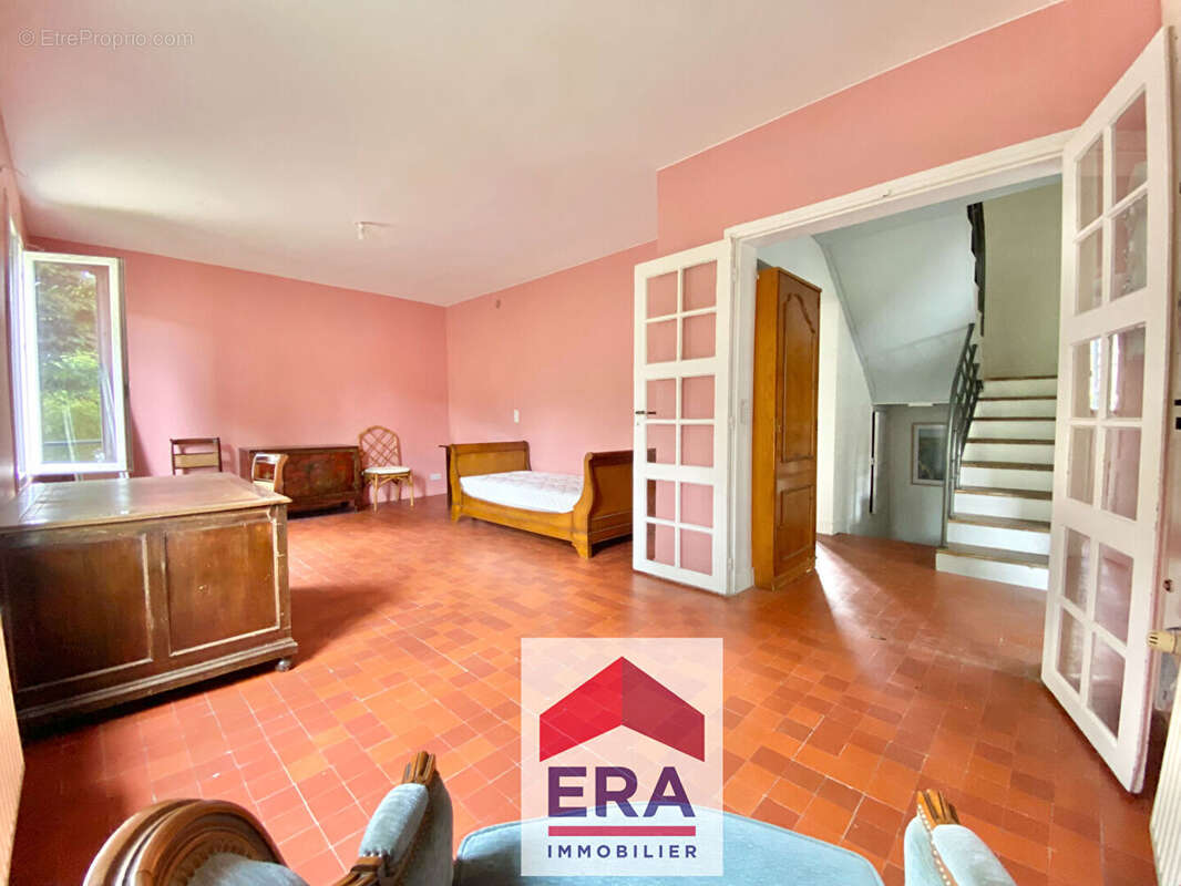 Maison à SARTROUVILLE