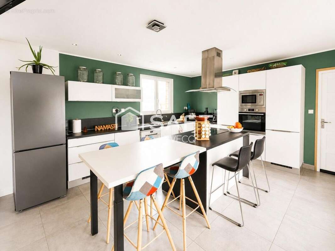 Maison 180 m² à Preux-Au-Bois  - photo 3