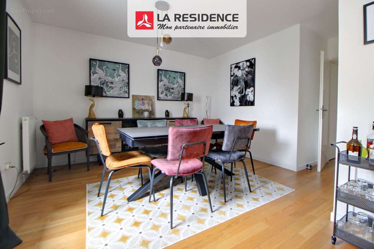 Appartement à VERNEUIL-SUR-SEINE