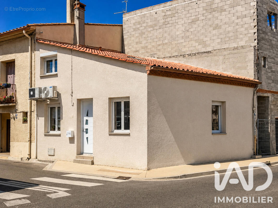 Photo 1 - Maison à SAINT-LAURENT-DE-LA-SALANQUE