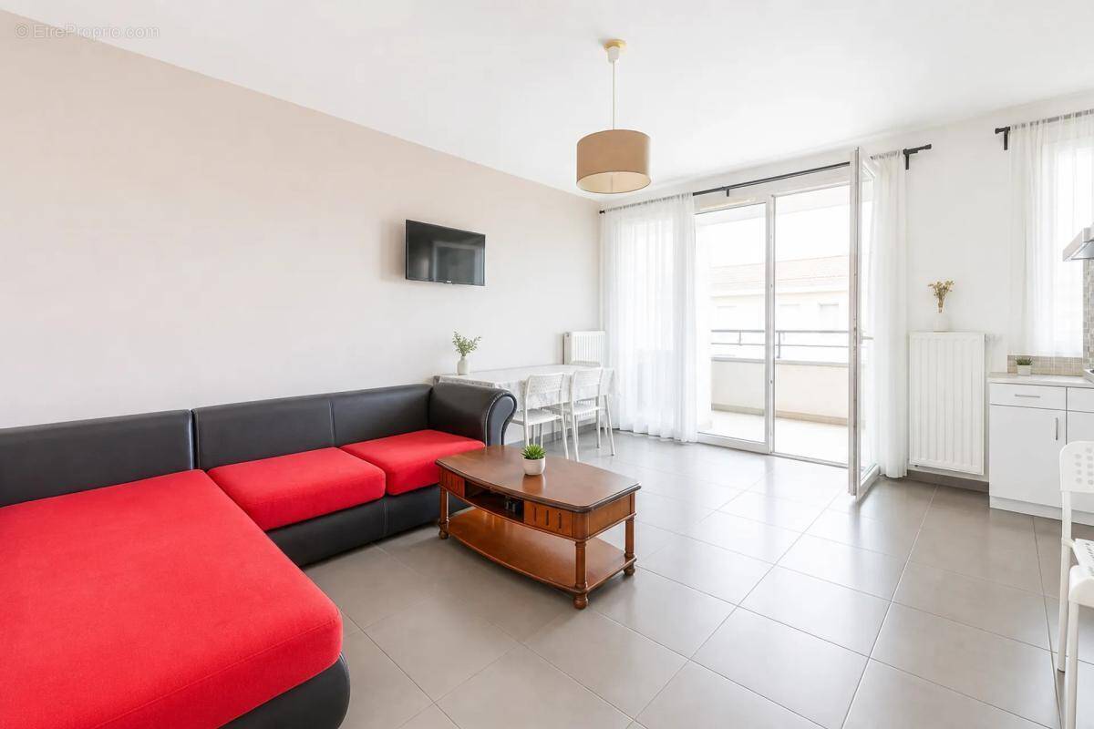 Appartement à CORBEIL-ESSONNES