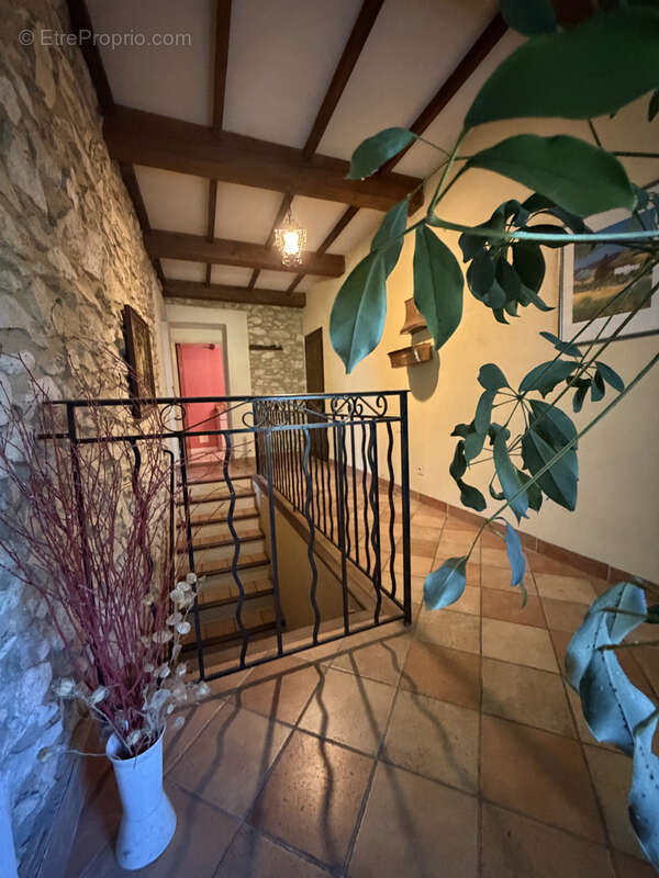 Maison à CADEROUSSE