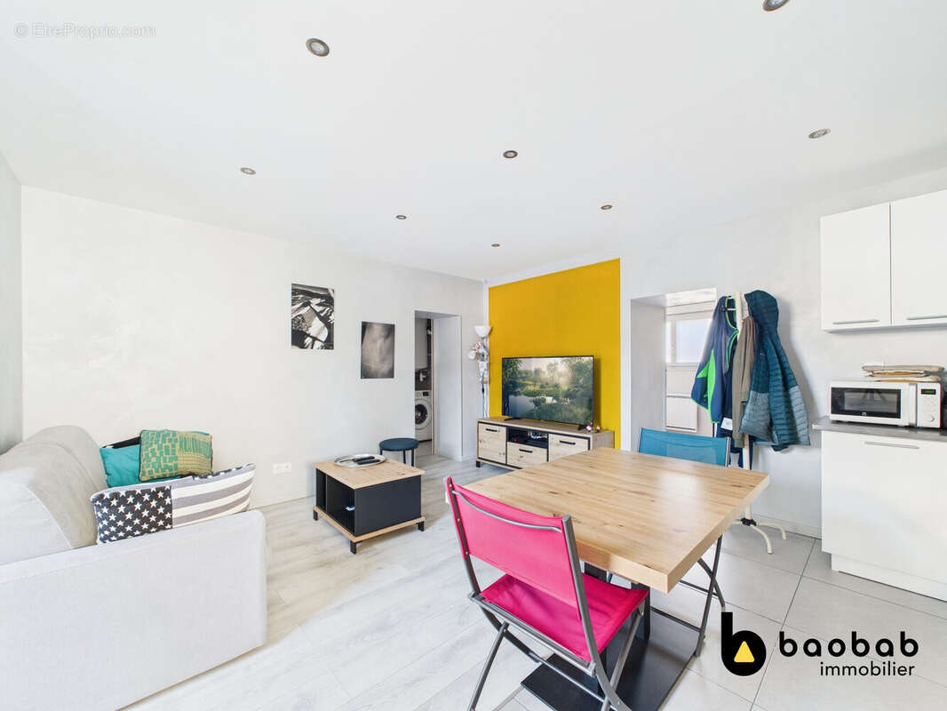 Appartement à COGNIN