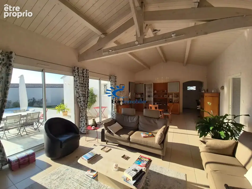 Propriete plain-pied 5 chambres grand garage jardin - photo 8