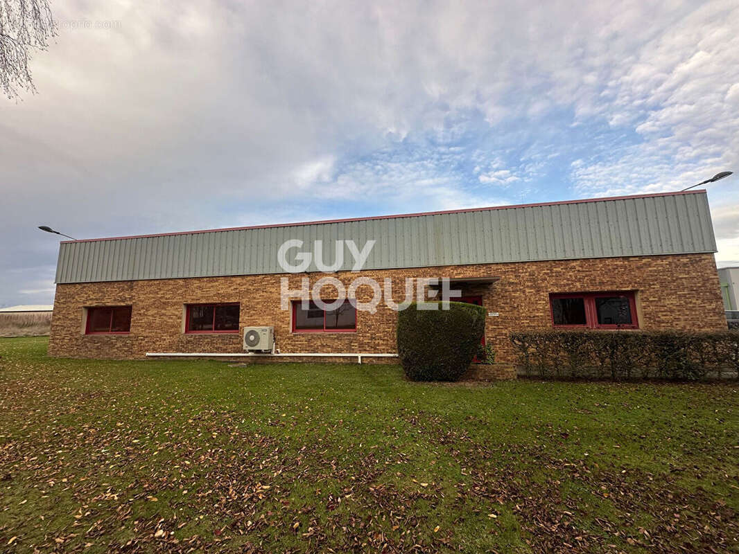 Commerce à VERNEUIL-SUR-AVRE