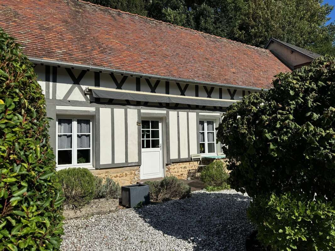 Maison à BERNAY