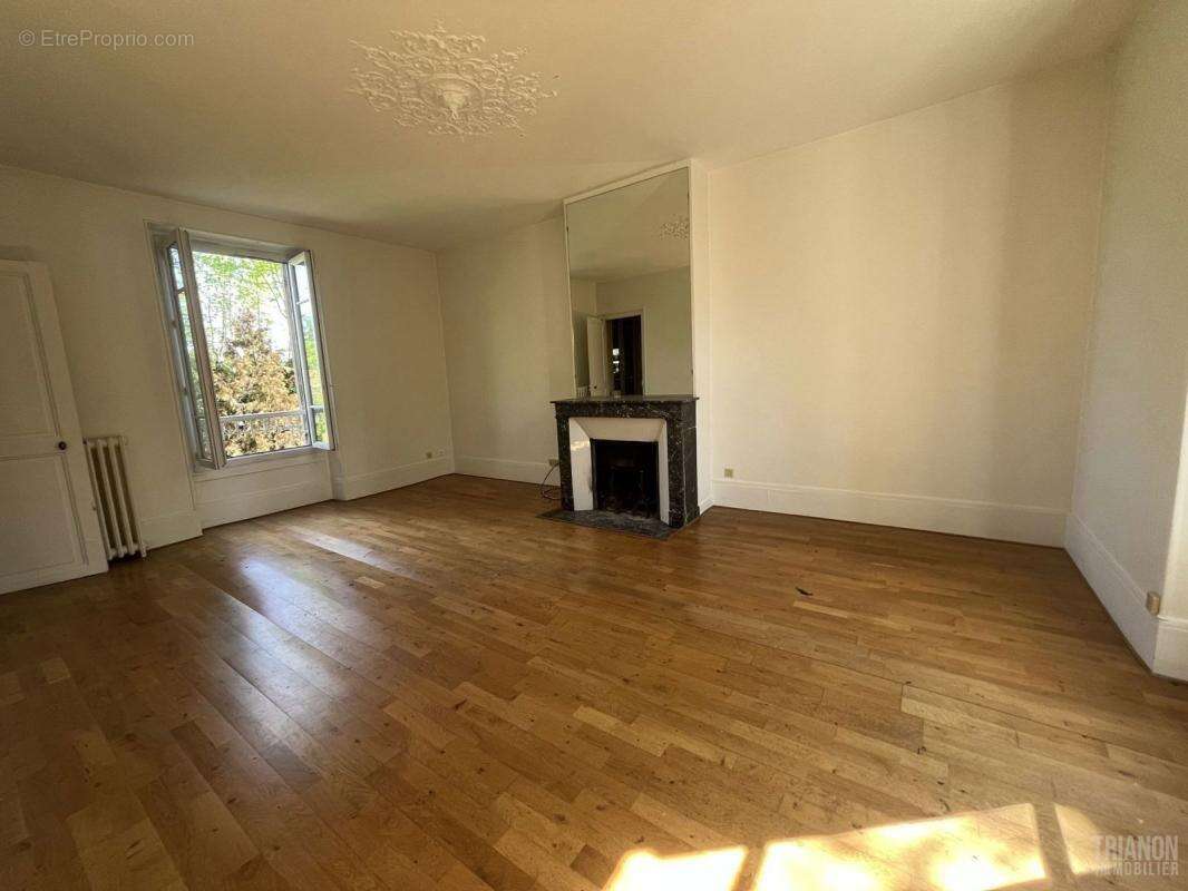 Maison à LOUVECIENNES