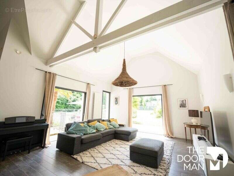 Maison à TREILLIERES