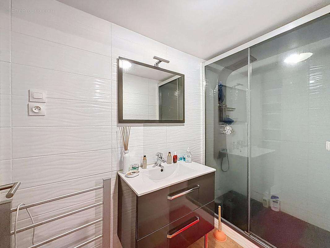 Maison à SAINT-MARTIN-LA-PLAINE