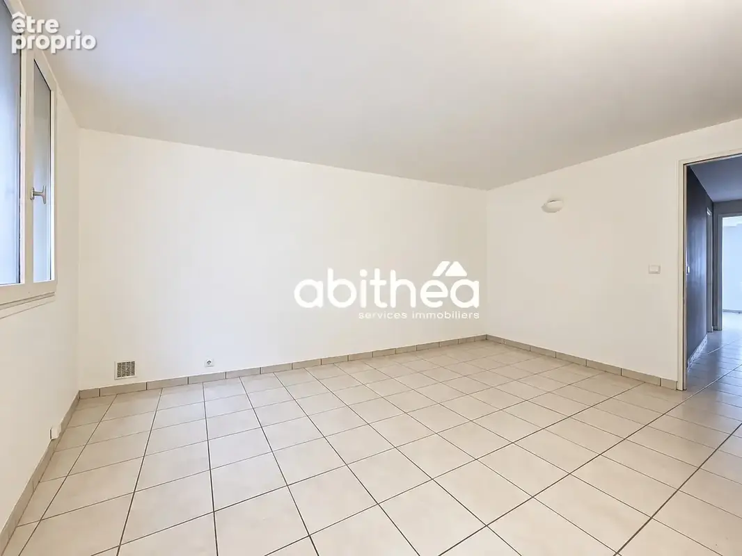 Maison de caractère 260 m2 avec terrasse et garage   Centre historique de Béziers - photo 20