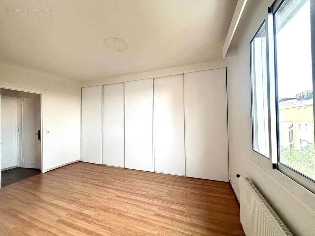 Appartement à CAP-D'AIL