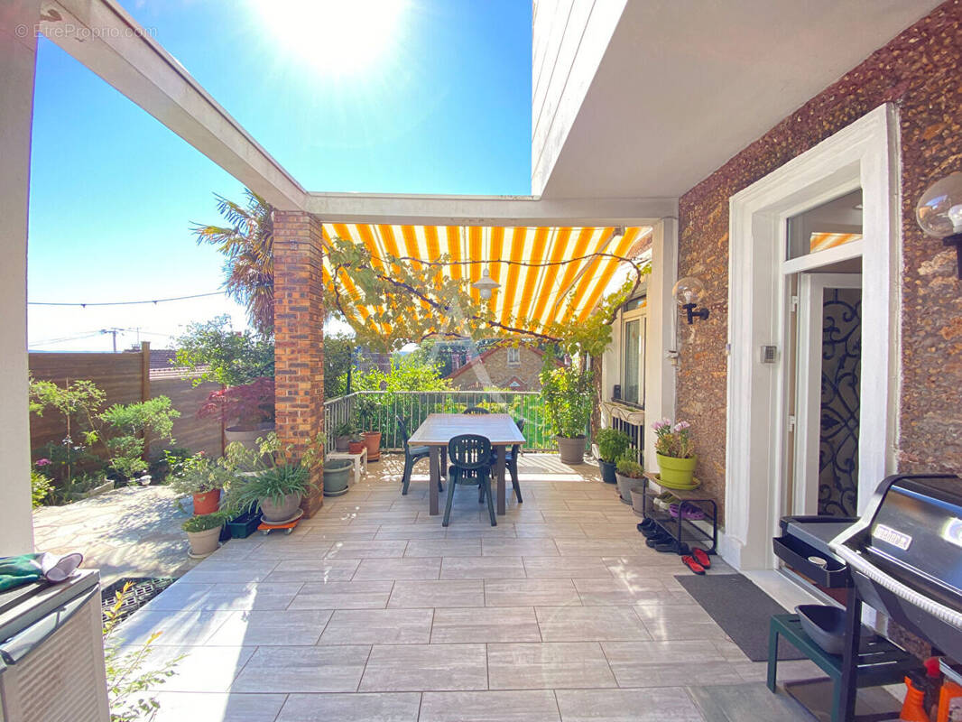 Maison à ATHIS-MONS