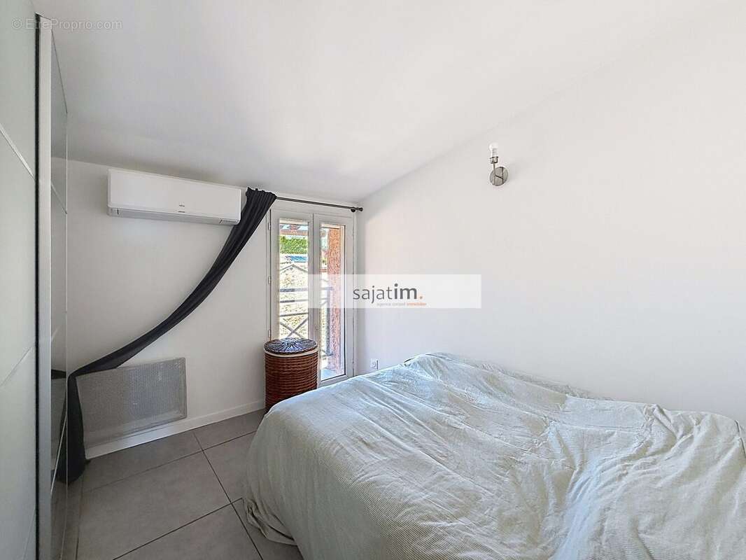 Appartement à CUERS