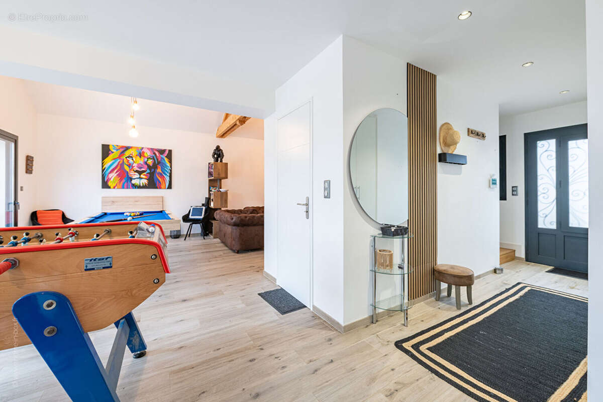 Maison à AUBEPIERRE-OZOUER-LE-REPOS