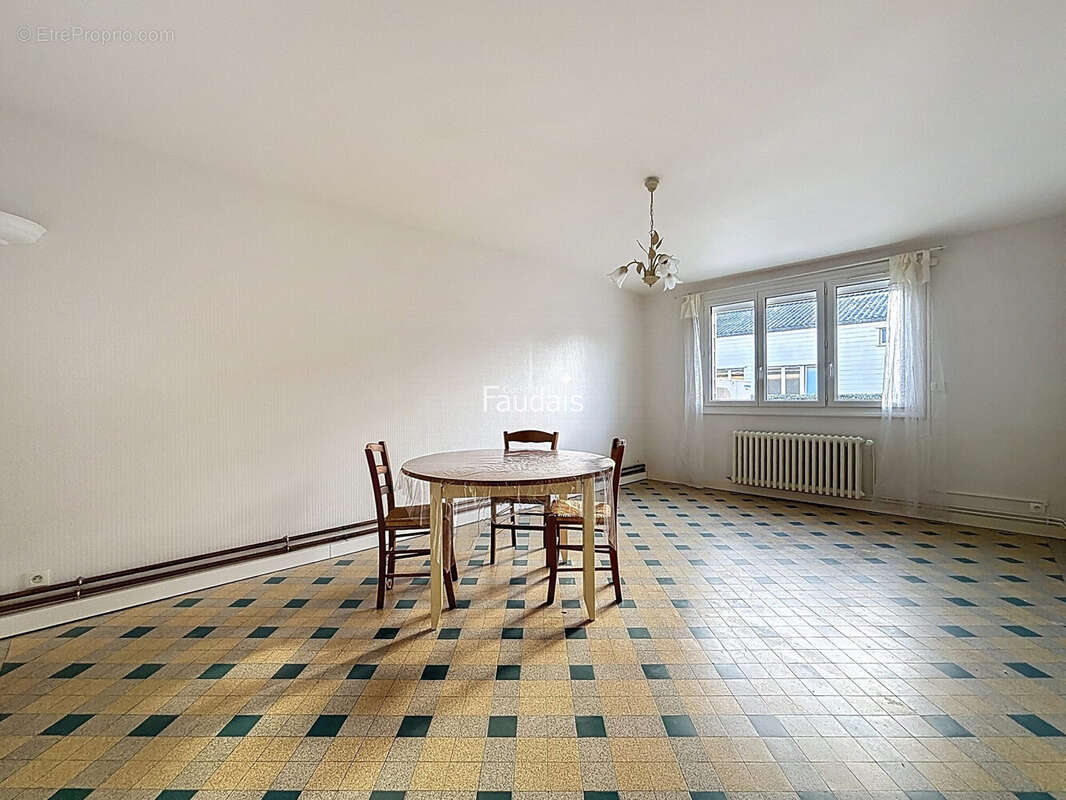 Maison 99 m² à Saint-Jean-De-Daye  - photo 5