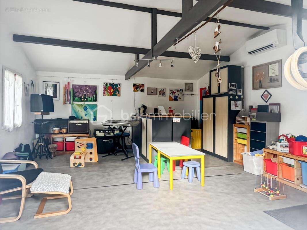 Maison à MORIGNY-CHAMPIGNY