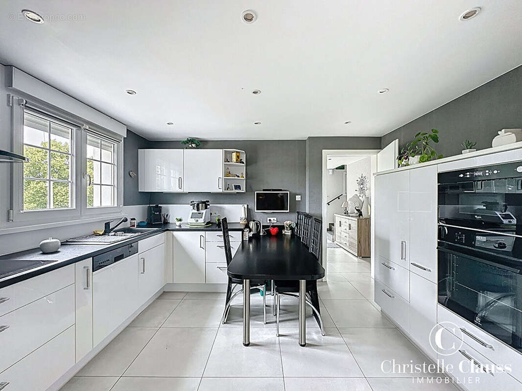 Maison à WESTHOUSE-MARMOUTIER