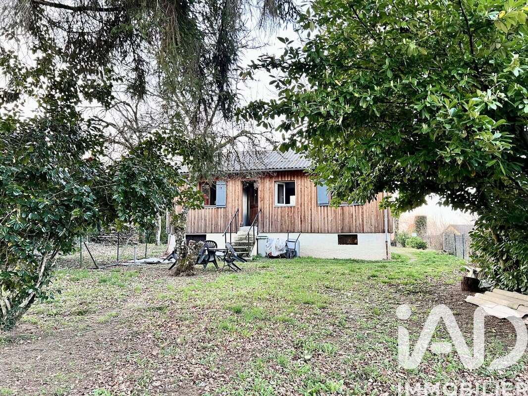Photo 2 - Maison à ROYERES