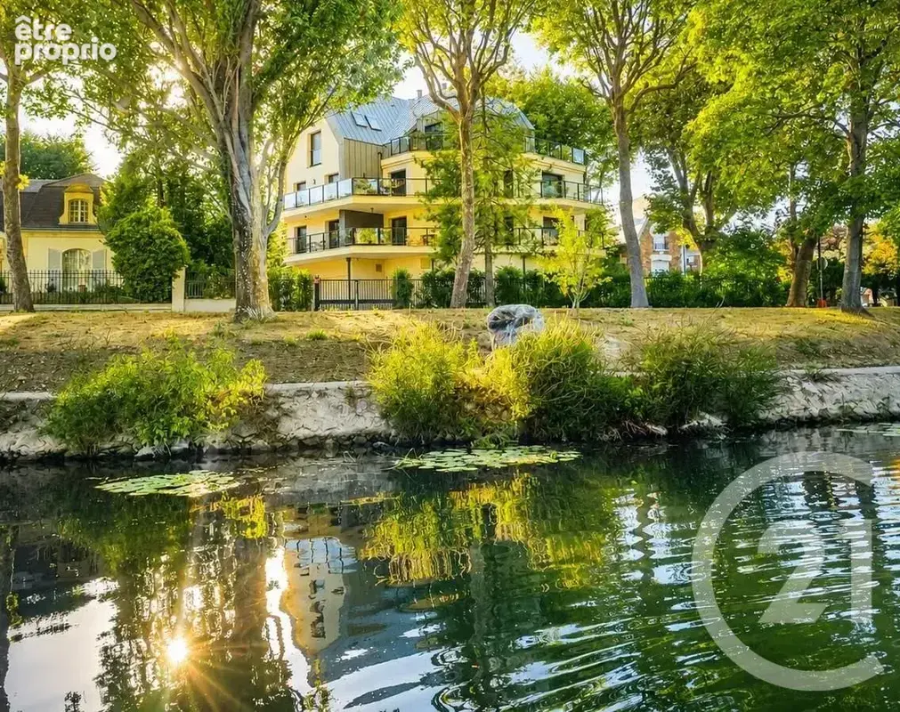 Appartement à SAINT-MAUR-DES-FOSSES