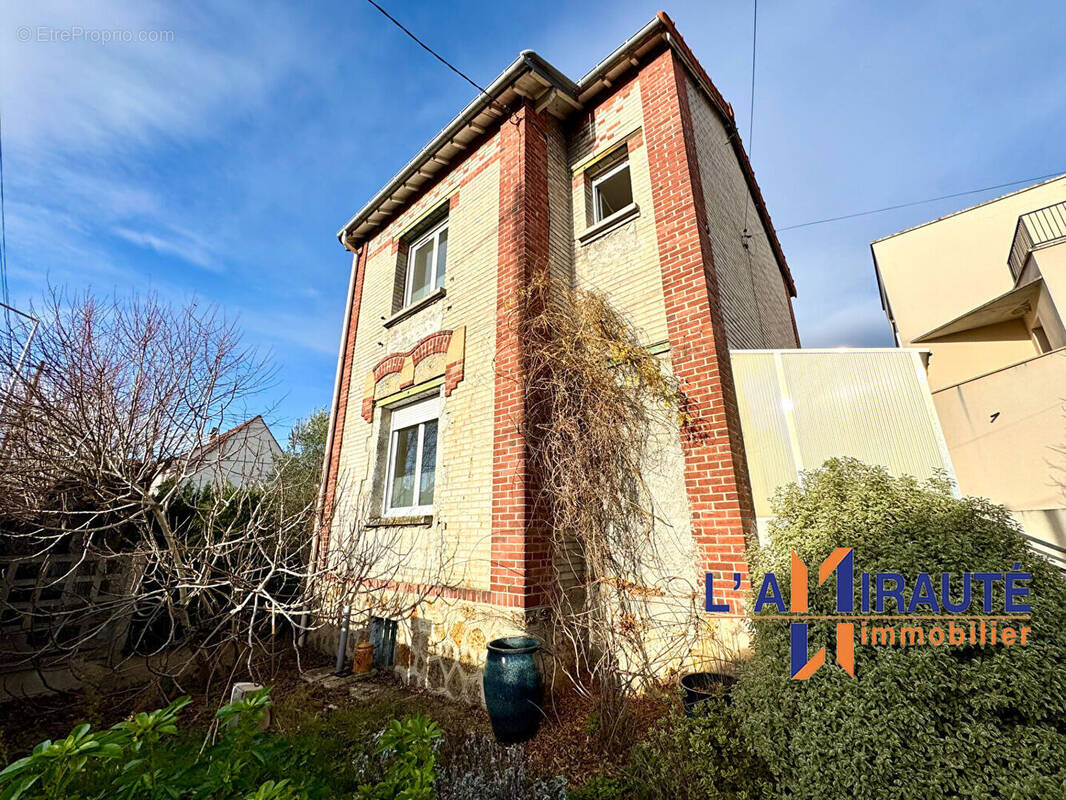 Maison à HOUILLES