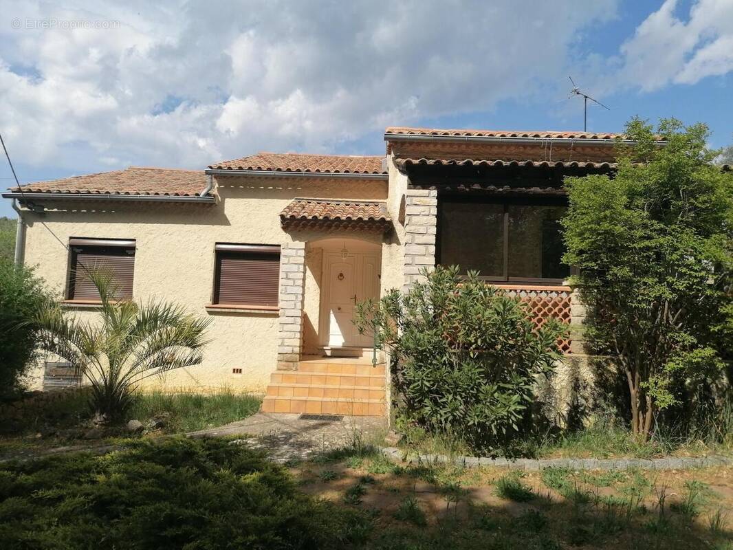 Photo 1 - Maison à CAMPS-LA-SOURCE