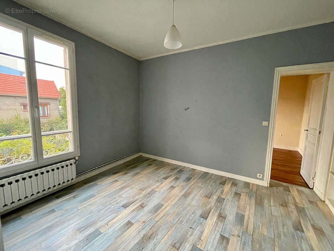 Appartement à MONTREUIL
