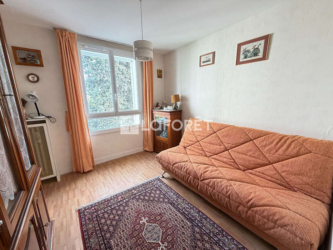 Appartement à RUEIL-MALMAISON
