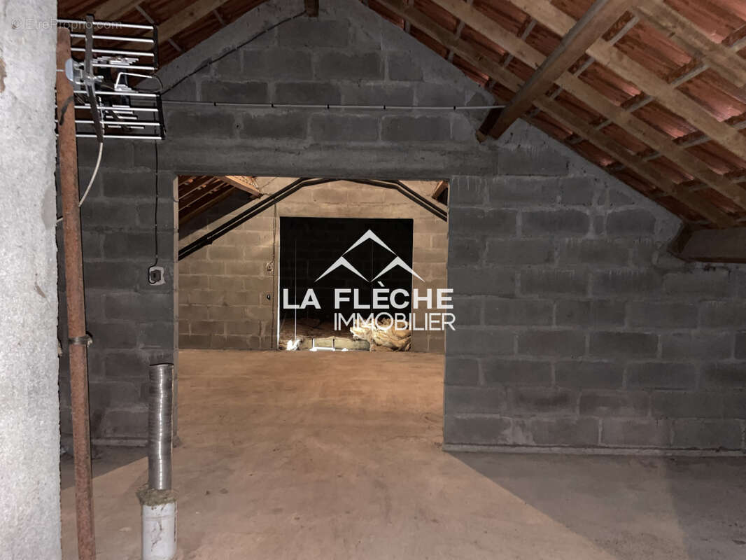 Maison à CLEFS