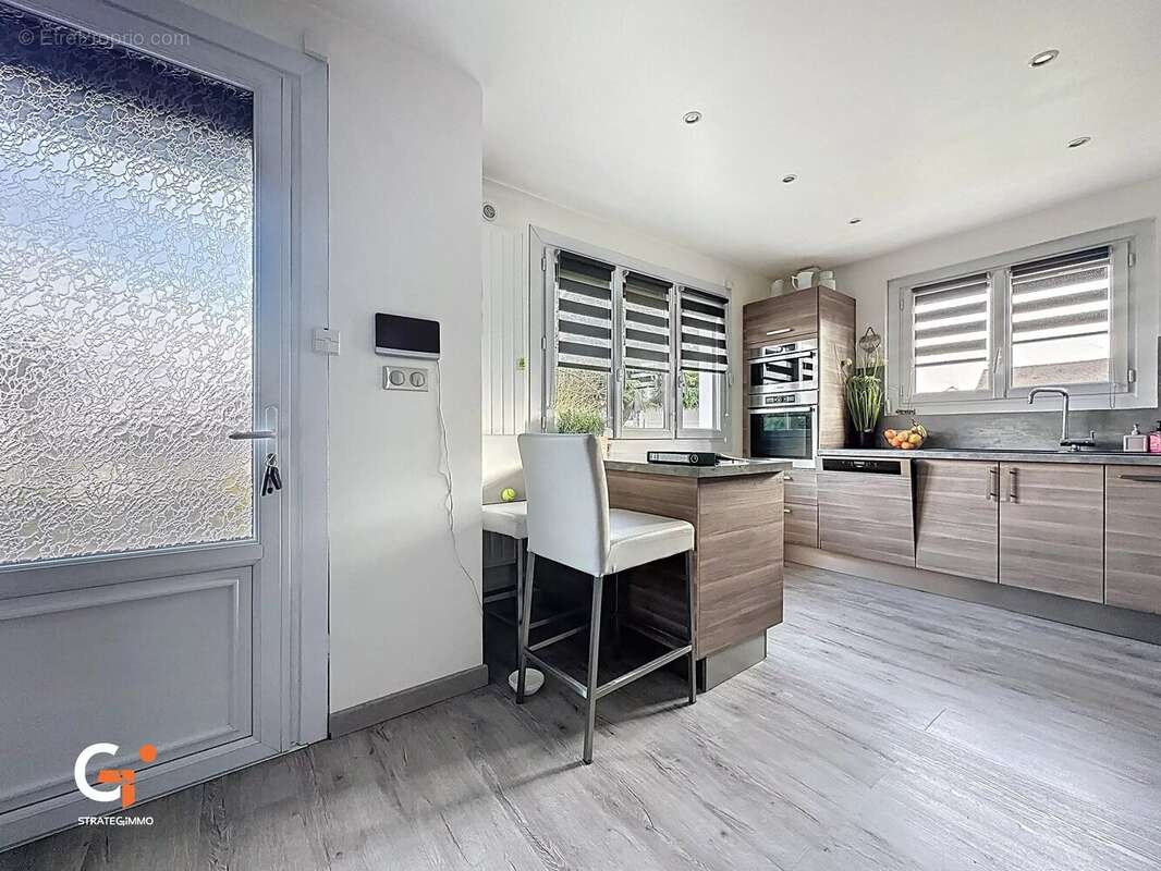 Maison à SAINT-PIERRE-LES-ELBEUF