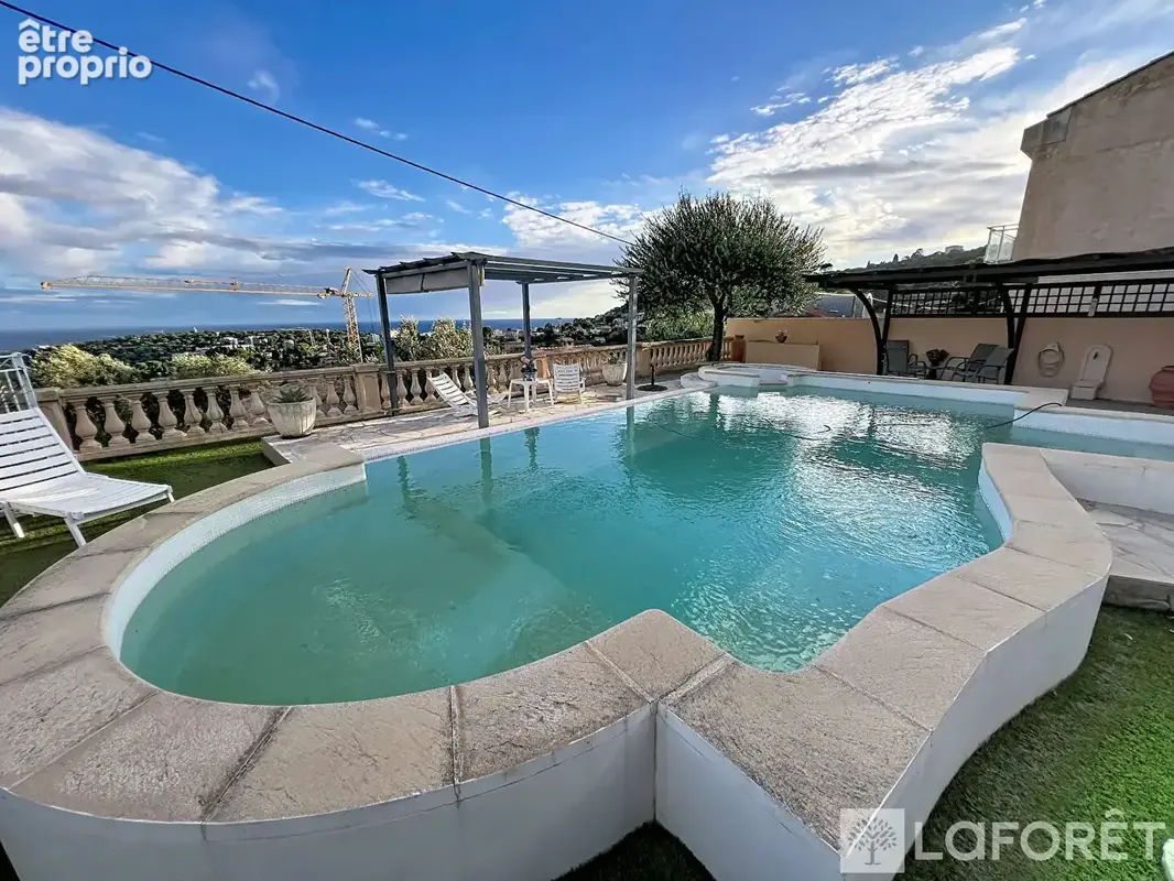 Maison Roquebrune Cap Martin 6 pièce(s) 167.12 m2 - photo 2