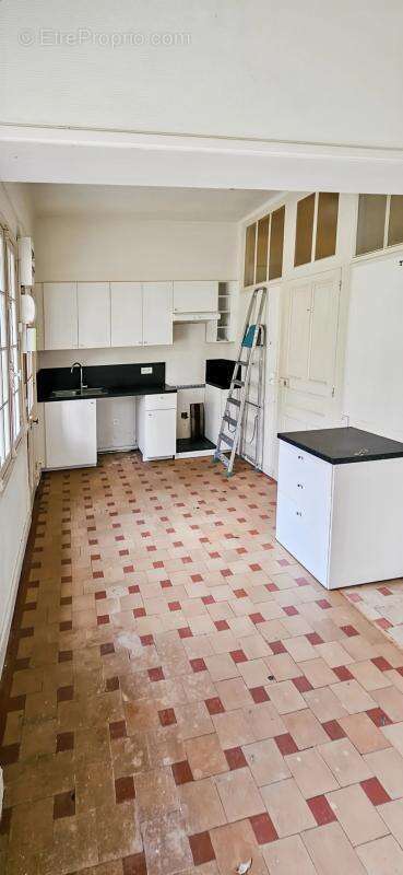 Maison à VAILLY-SUR-AISNE