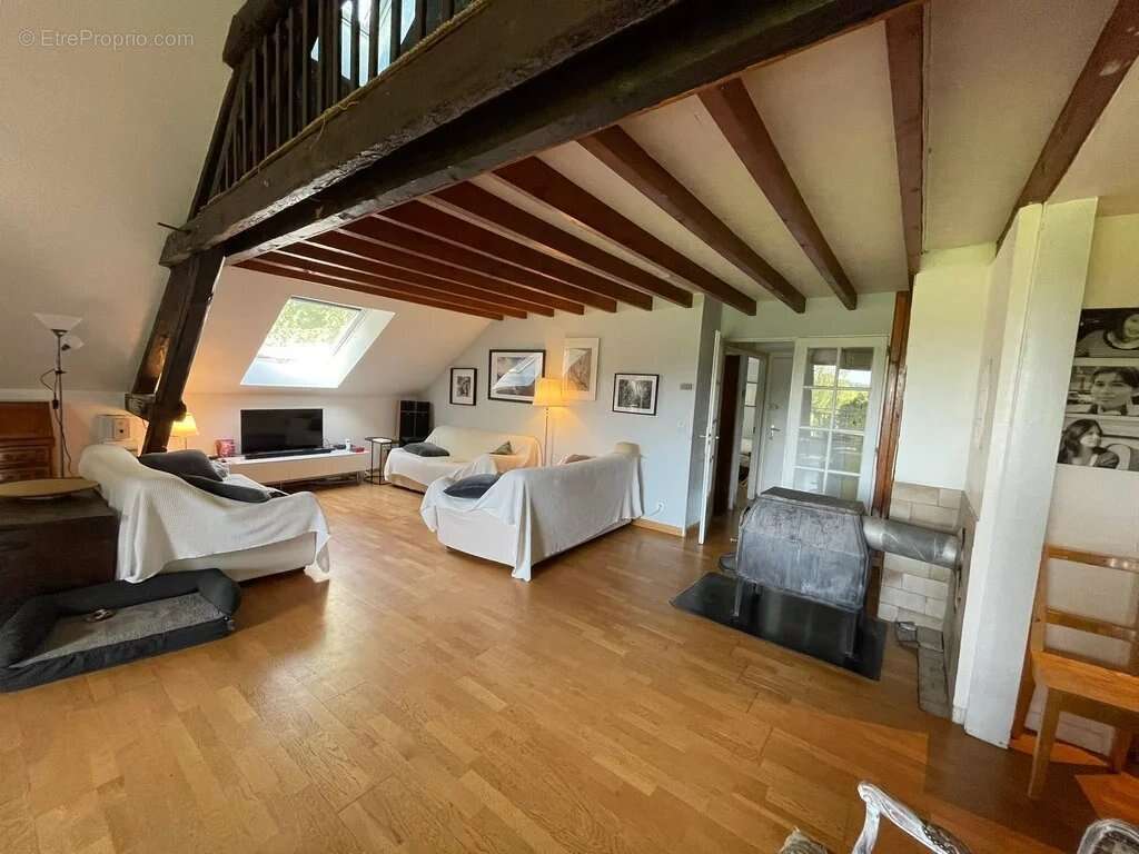 Maison à GOULOUX