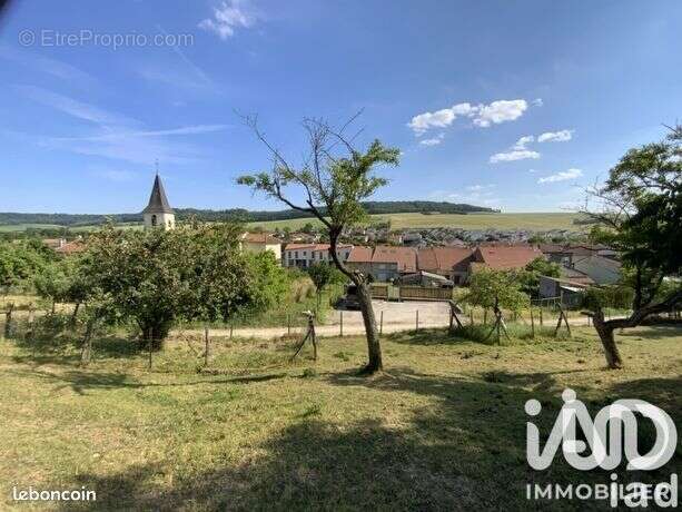 Terrain 595 m² à Malleloy  - photo 2