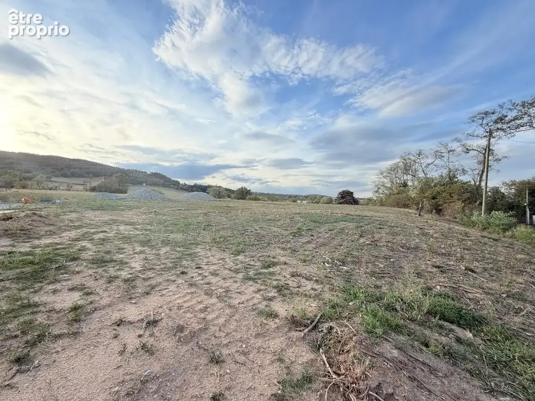 Terrain de 1012 m2 dont 737 m2 constructibles - photo 2