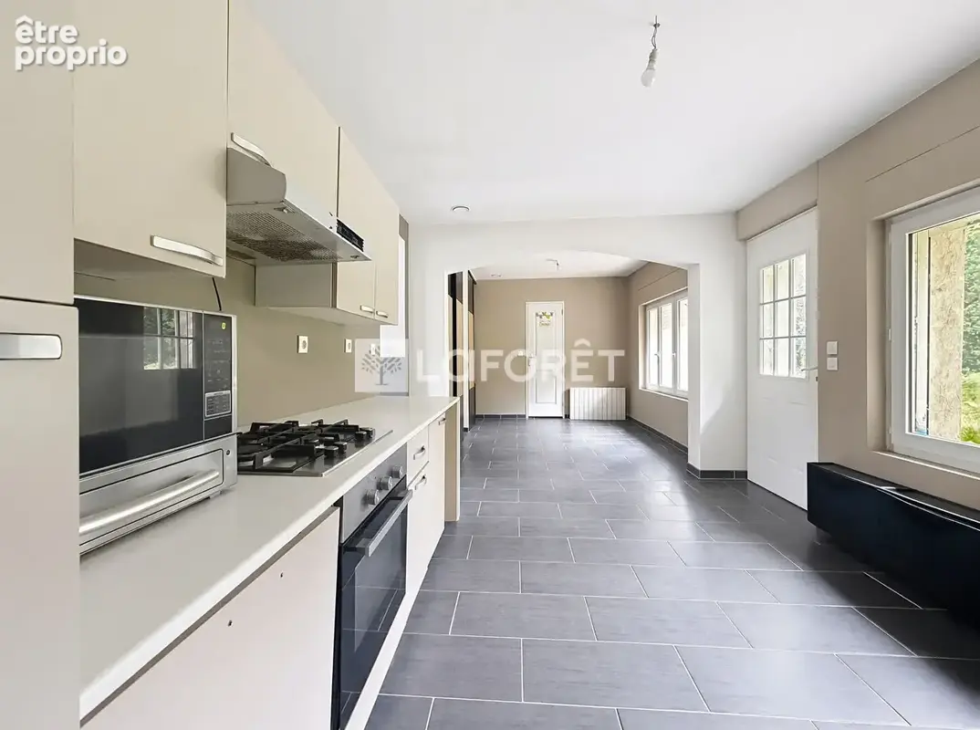 Ensemble immobilier avec fort potentiel de développement - Les Attaques (62) - photo 8