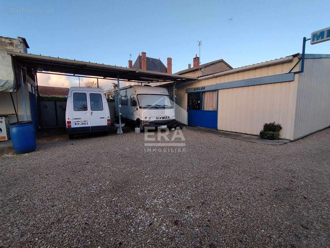 Maison à MONTPON-MENESTEROL