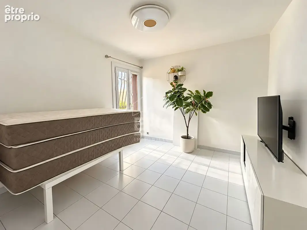 Appartement 95m² à marseille 4e arrondissement - photo 6