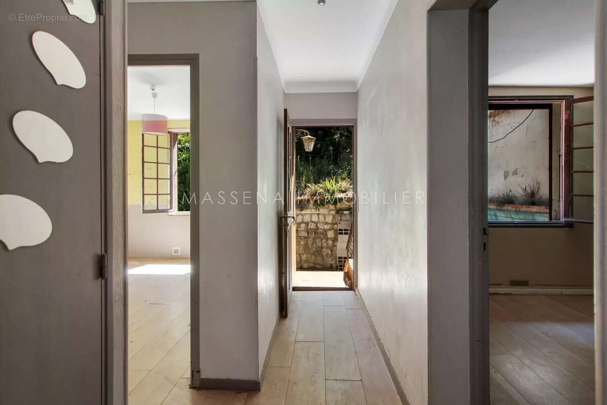 Maison à CAGNES-SUR-MER