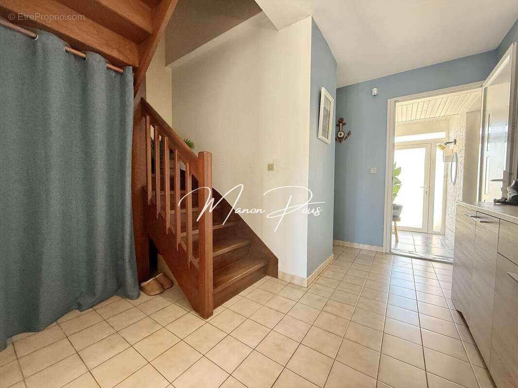 Maison à SAINT-ESTEVE