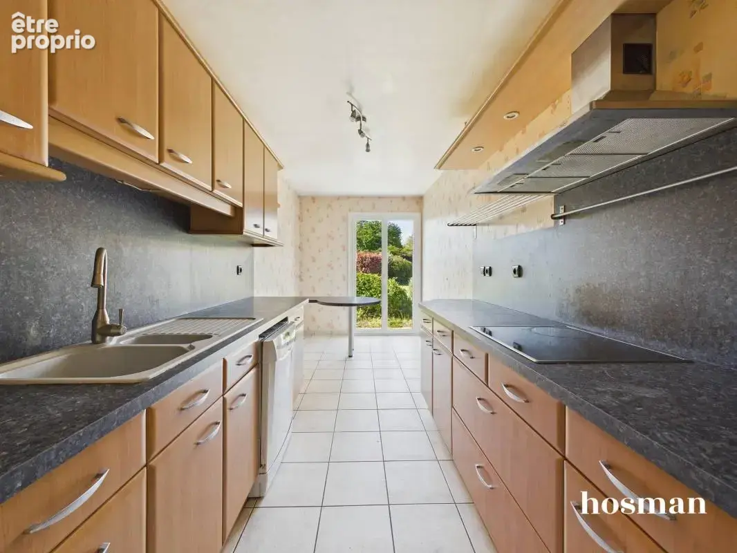 Maison 4 pièces plain-pied 106 m² avec grand jardin et garage – Rue Les Genêts, Le Pian-Médoc - photo 11