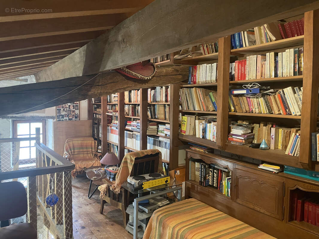 Maison à SAINT-PEY-DE-CASTETS