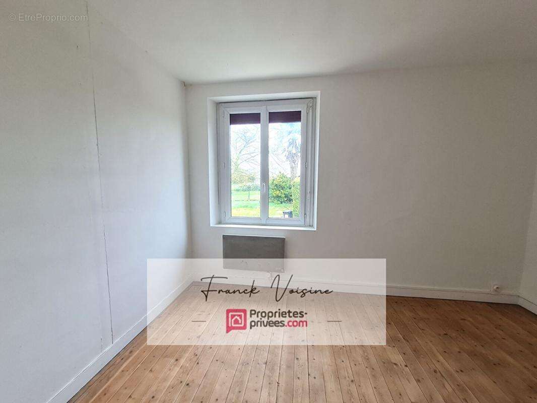 A VENDRE à Saint Vincent Sterlanges - Maison de 94 m2 avec 3 chambres sur un terrain clos de 1528 m2 env - photo 11