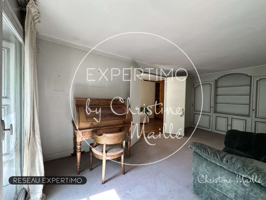 Appartement ancien Versailles Notre-Dame - photo 13