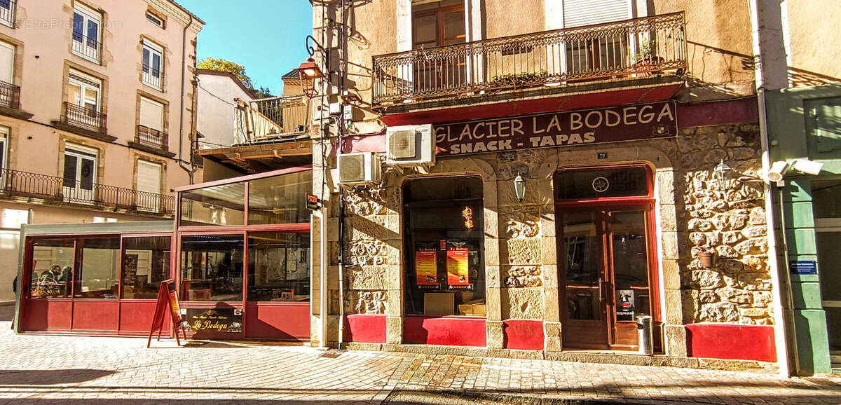 Commerce à VALS-LES-BAINS