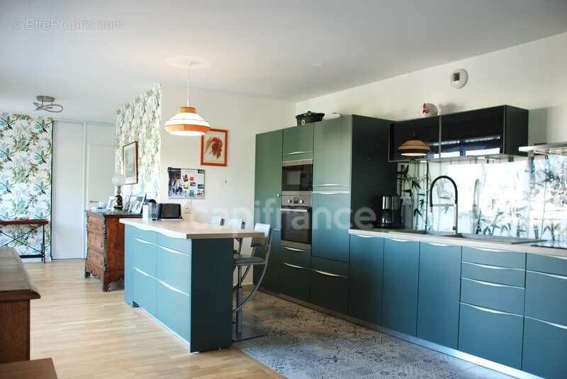 Appartement à SAINT-MAUR-DES-FOSSES