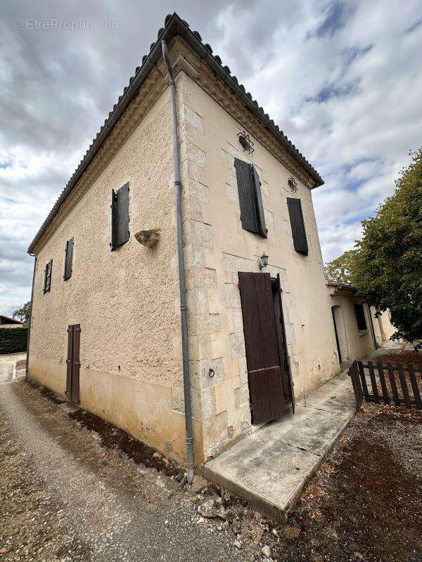 Maison de village a renover - photo 8