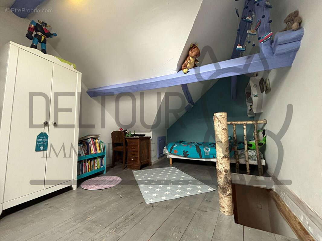 Maison à COULOMMIERS